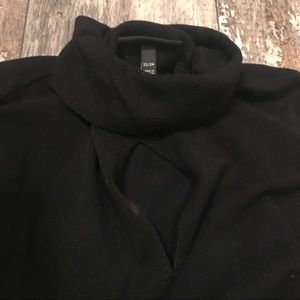 Lane Bryant Tops - LANE BRYANT SIZE 22/24 BLACK TURTLE NECK KEYHOLE Lane Bryant Tops - LANE BRYANT SIZE 22/24 BLACK TURTLE NECK KEYHOLE